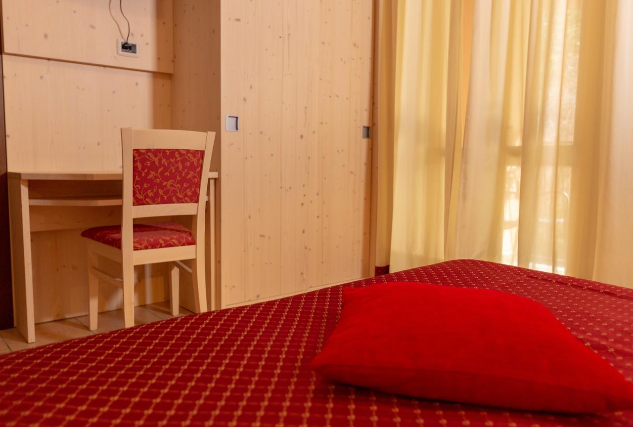 Hotel Sirenella Torri Del Benaco